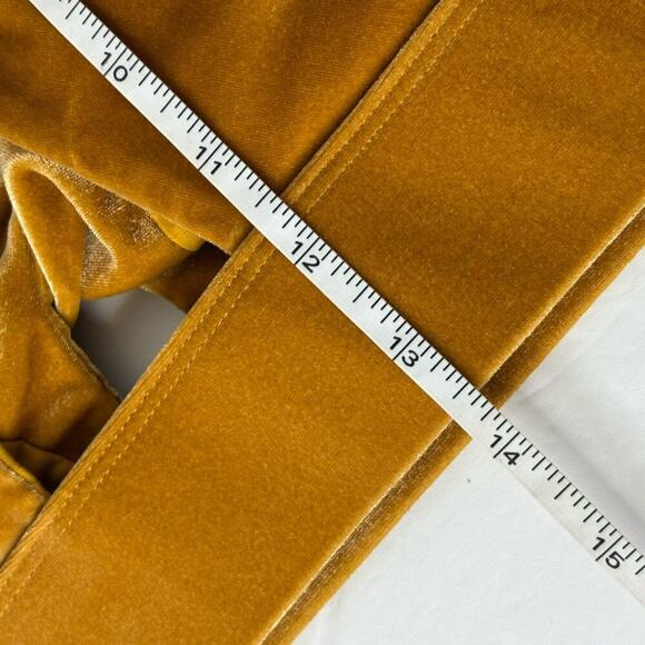 Fabletics Women’s Sz L Gold Oasis Twist Velour Crossback Sports Bra Comfy Pads - Picture 8 of 9